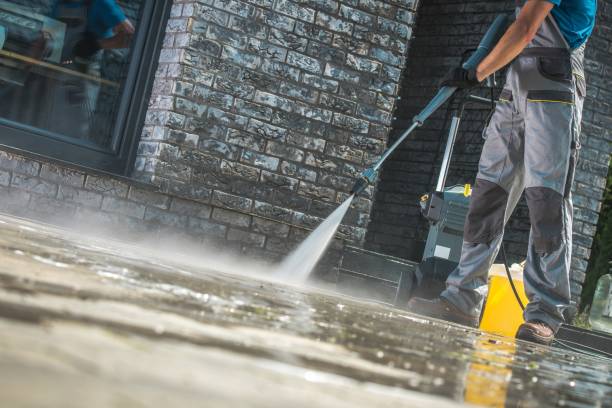 Best Deck and Patio Pressure Washing in Southwest Sandhill, TX